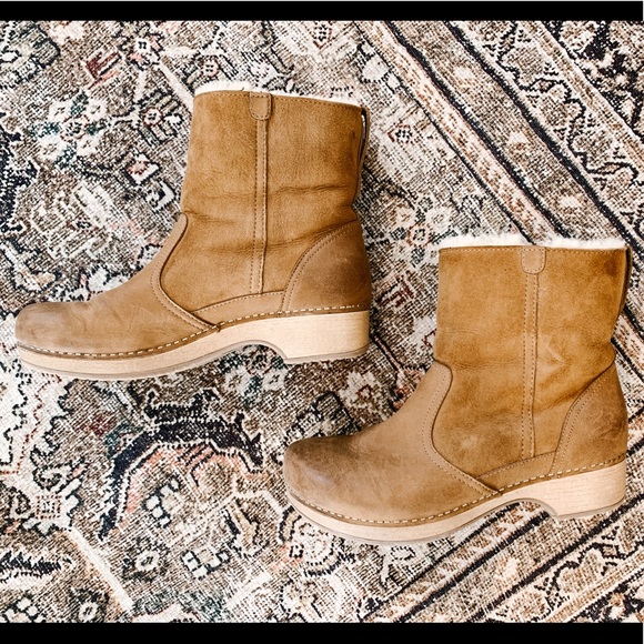 dansko bettie shearling